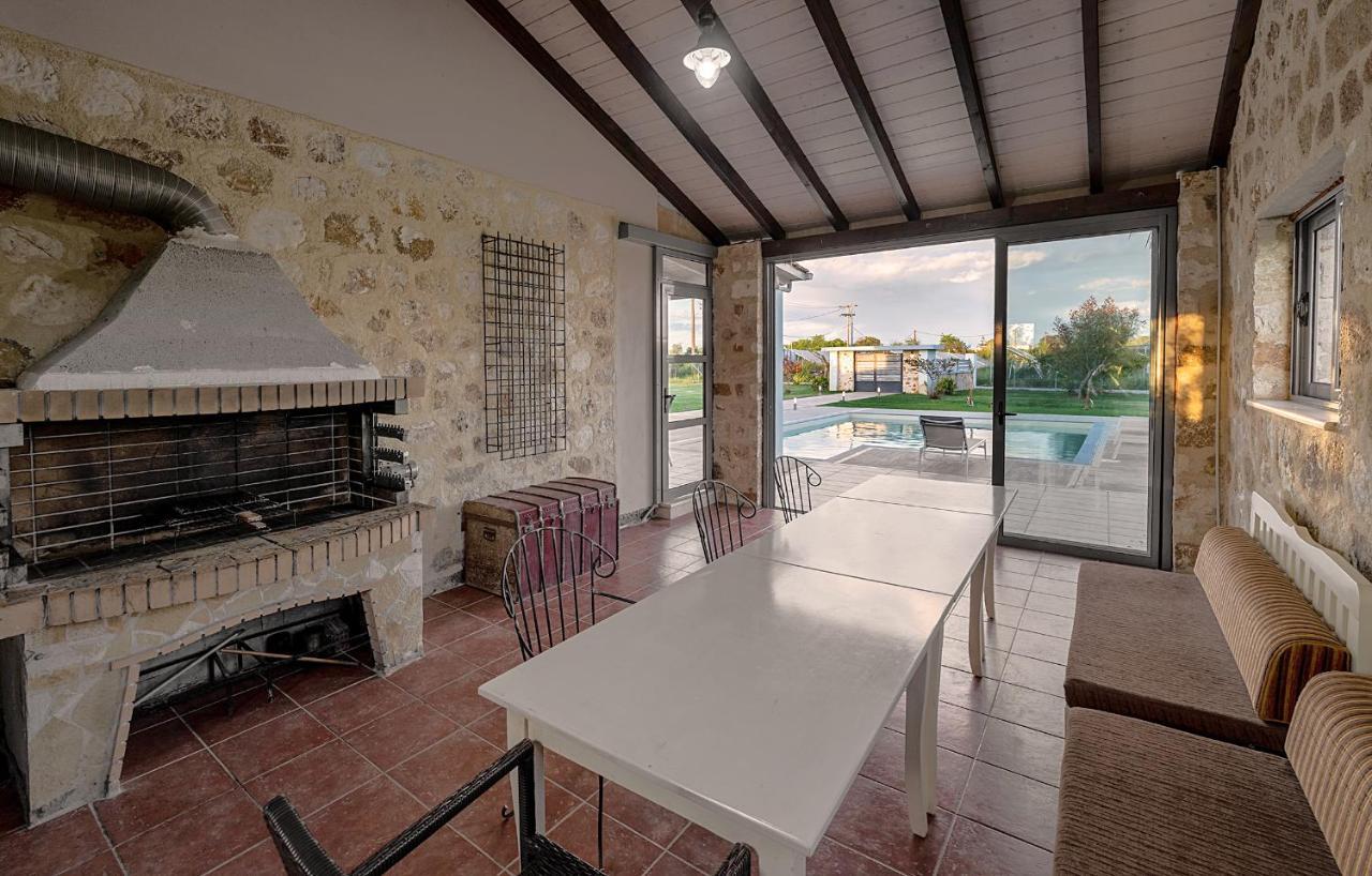 Villa Manolia เปรเวซา ภายนอก รูปภาพ