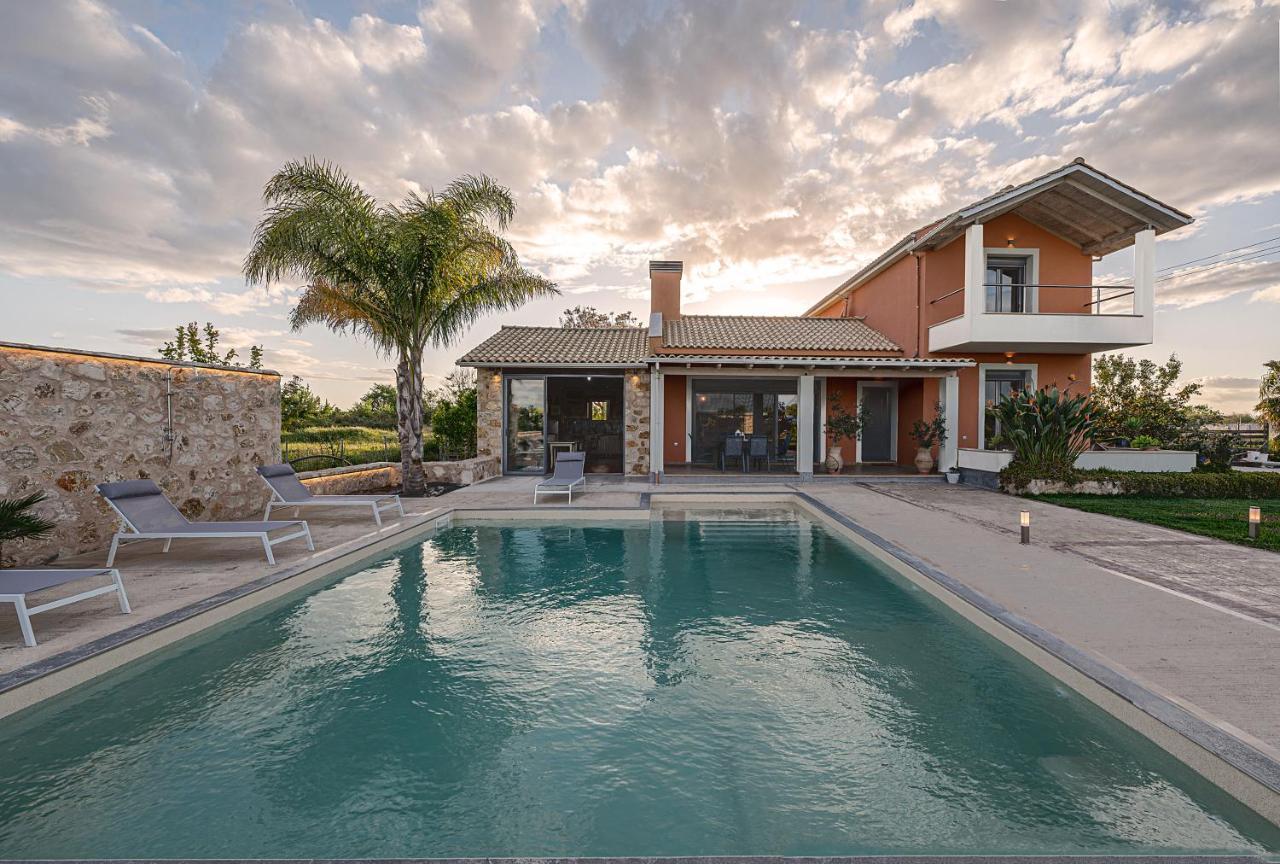 Villa Manolia เปรเวซา ภายนอก รูปภาพ