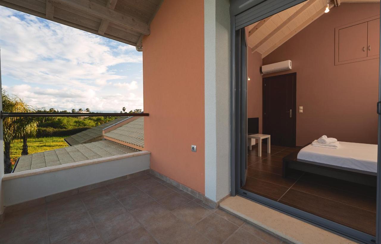 Villa Manolia เปรเวซา ภายนอก รูปภาพ