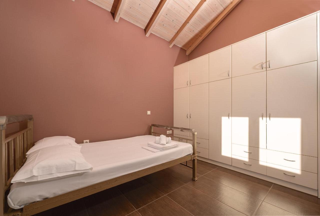 Villa Manolia เปรเวซา ภายนอก รูปภาพ